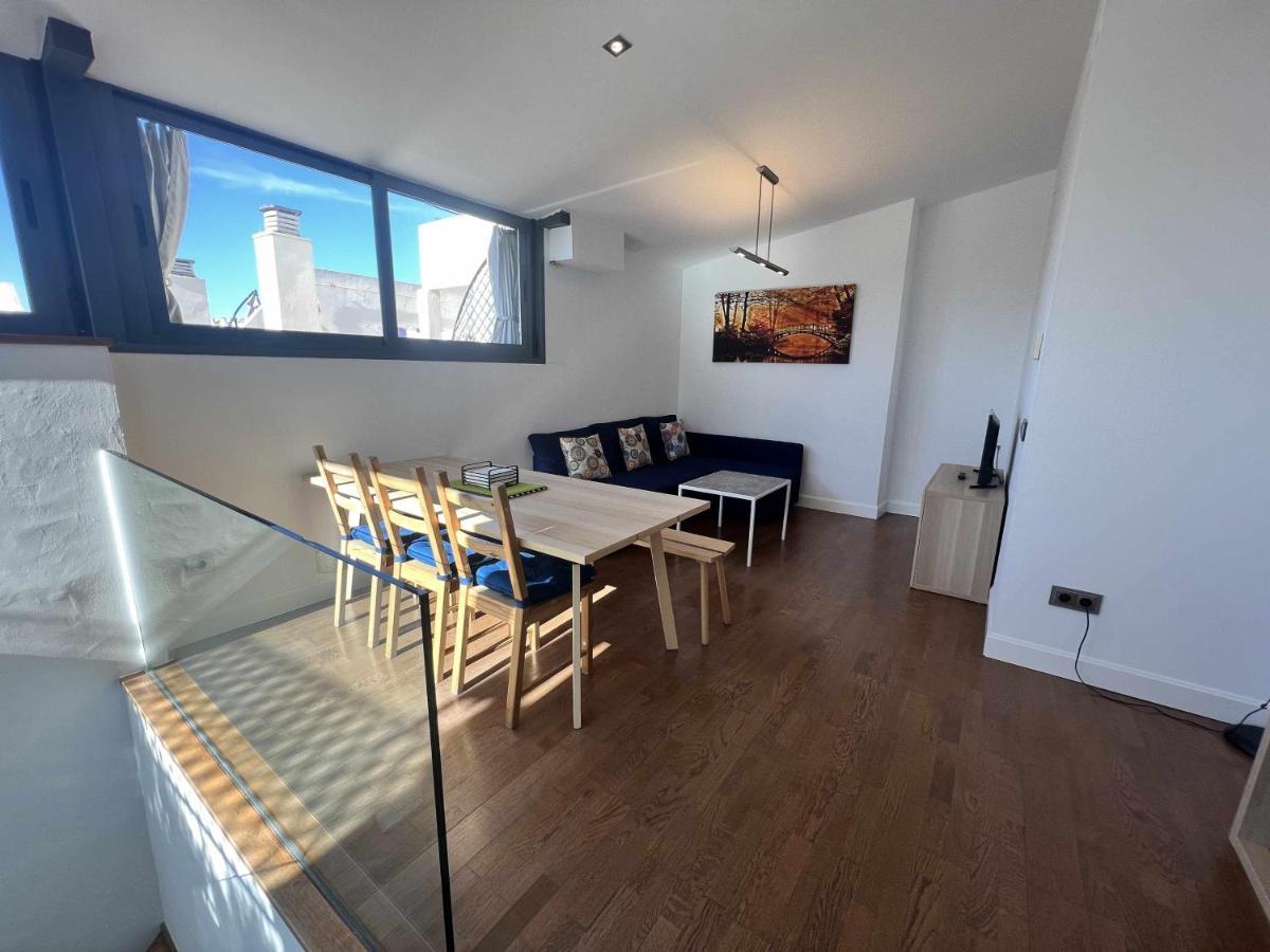 Atico San Bernardo Terraza Y Parking Incluido Apartment Seville Exterior photo