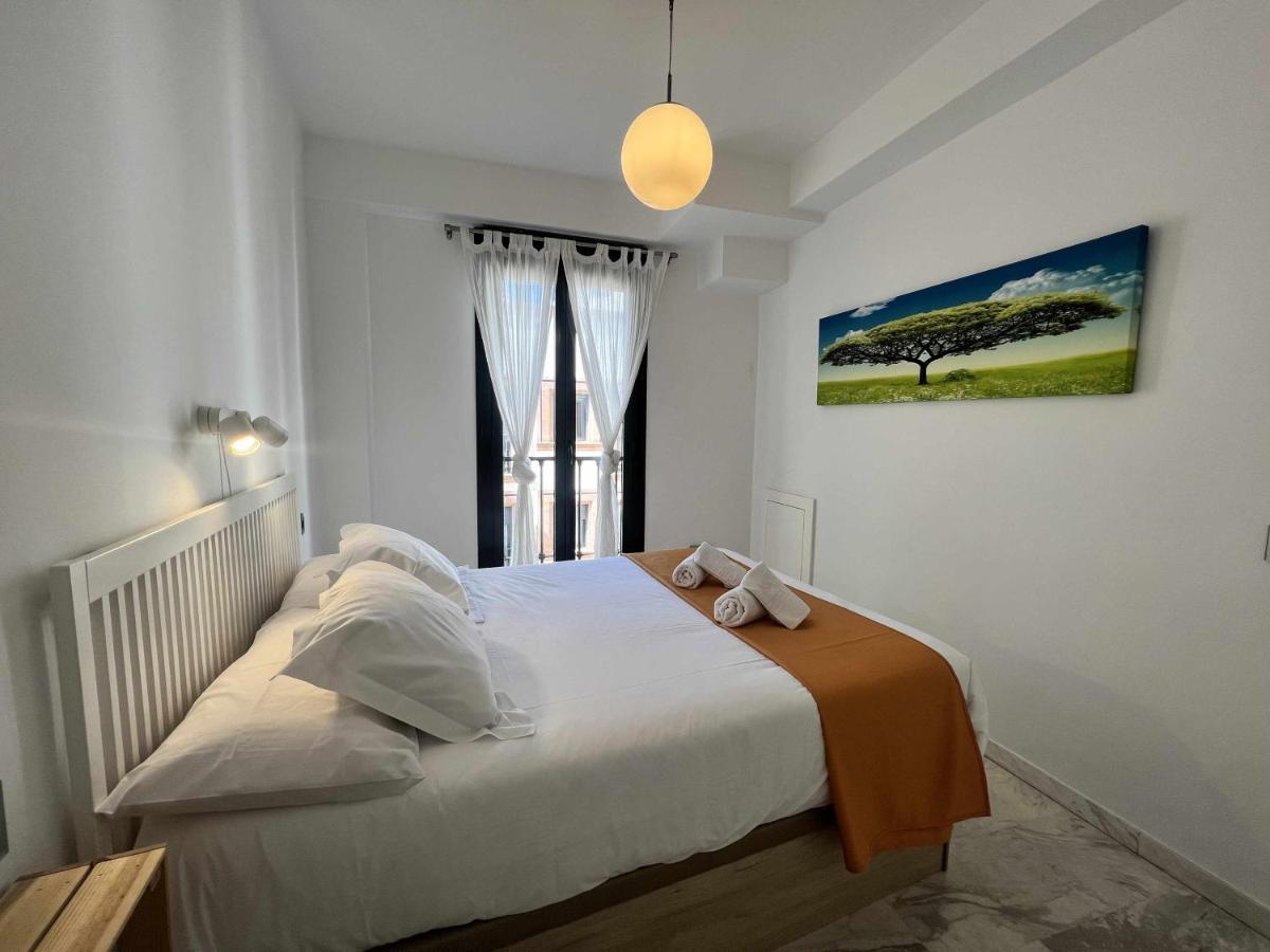 Atico San Bernardo Terraza Y Parking Incluido Apartment Seville Exterior photo