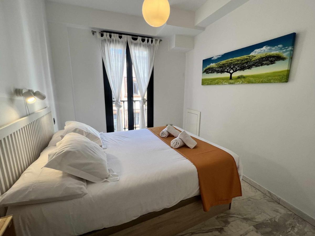 Atico San Bernardo Terraza Y Parking Incluido Apartment Seville Exterior photo